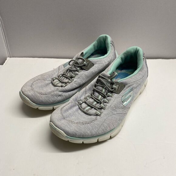 sketchers woman’s stretch knit washable bungee slip on sneakers/8.5/ comfort - Picture 2 of 7